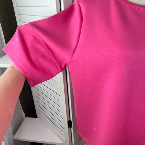 NEW THE WILLOW TREE TOP - Picture 4 of 9